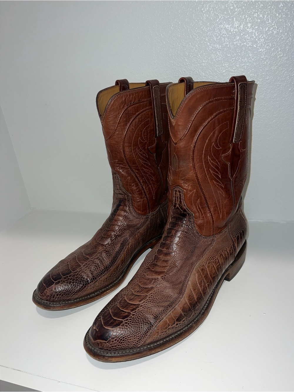 LUCCHESE Handmade Ostrich Leg Cowboy Boots R9
